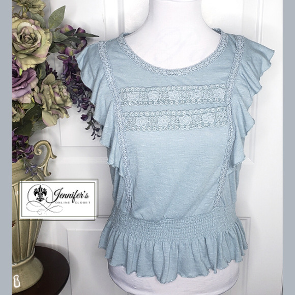 Almost Famous Tops - 3/$25 Almost Famous Women's Teal Ruffled Cap Sleeve Top